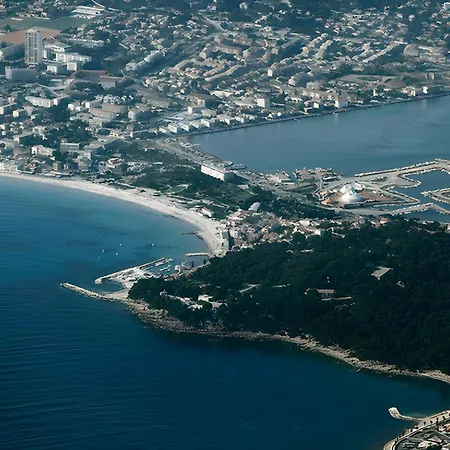Le Ponton Et Son Lägenhet