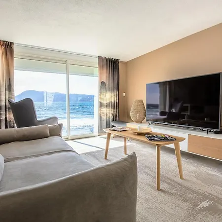 Le Ponton Et Son * サン・マンドリエ・シュル・メール