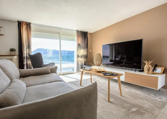 Le Ponton Et Son * 생 망드리에 쉬르 메르